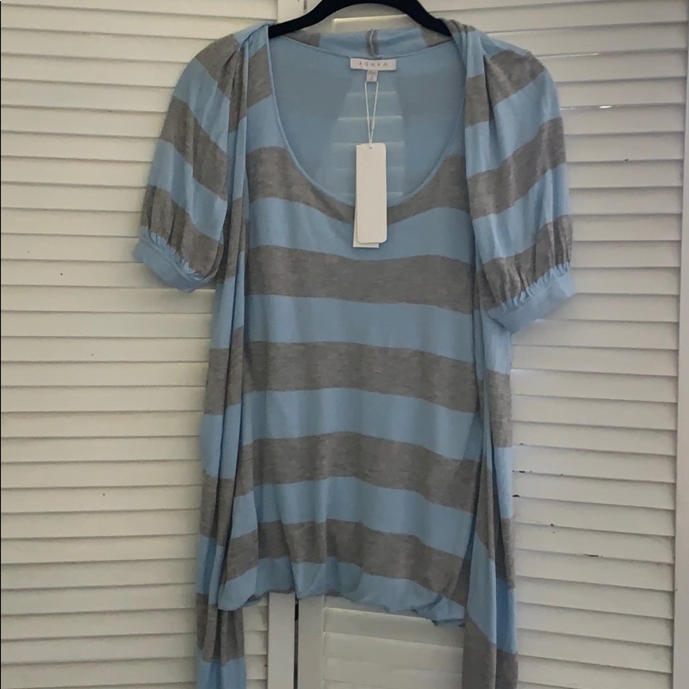 NWT Jorya wrap top. Super soft. 6